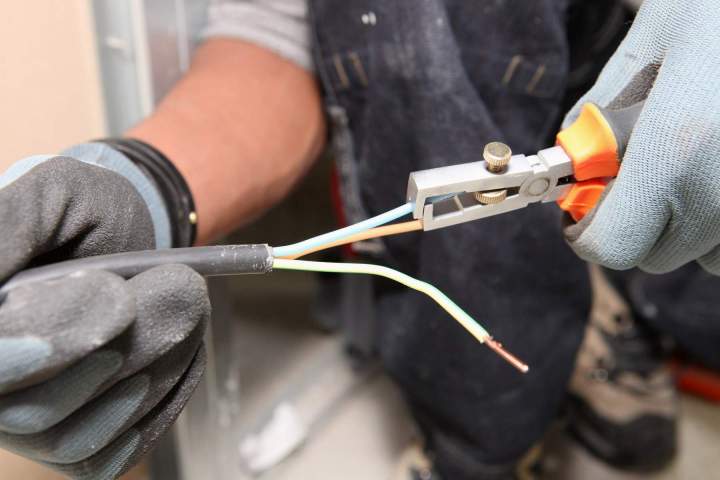 Artisan électricien près de La Tour-du-Pin